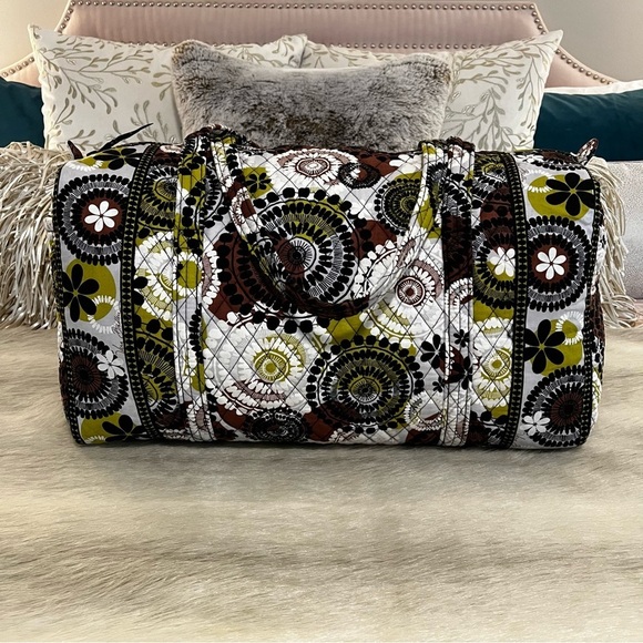 VERA BRADLEY Cocoa Moss Large Duffle Bag 2 Handles Zip Top Brown Green 2013 - Picture 7 of 13